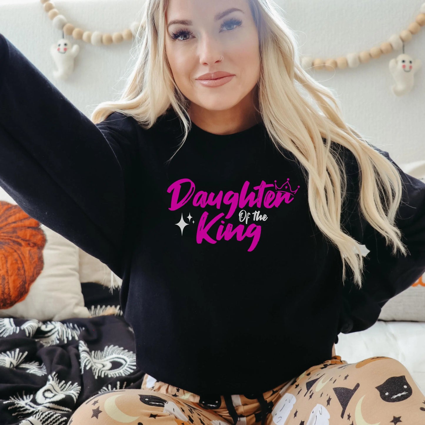 Trendy Christian Sweatshirt, Daughter of the King sweatshirt, Christian Comfort Colors, Women's christian sweater, Christian Crewneck