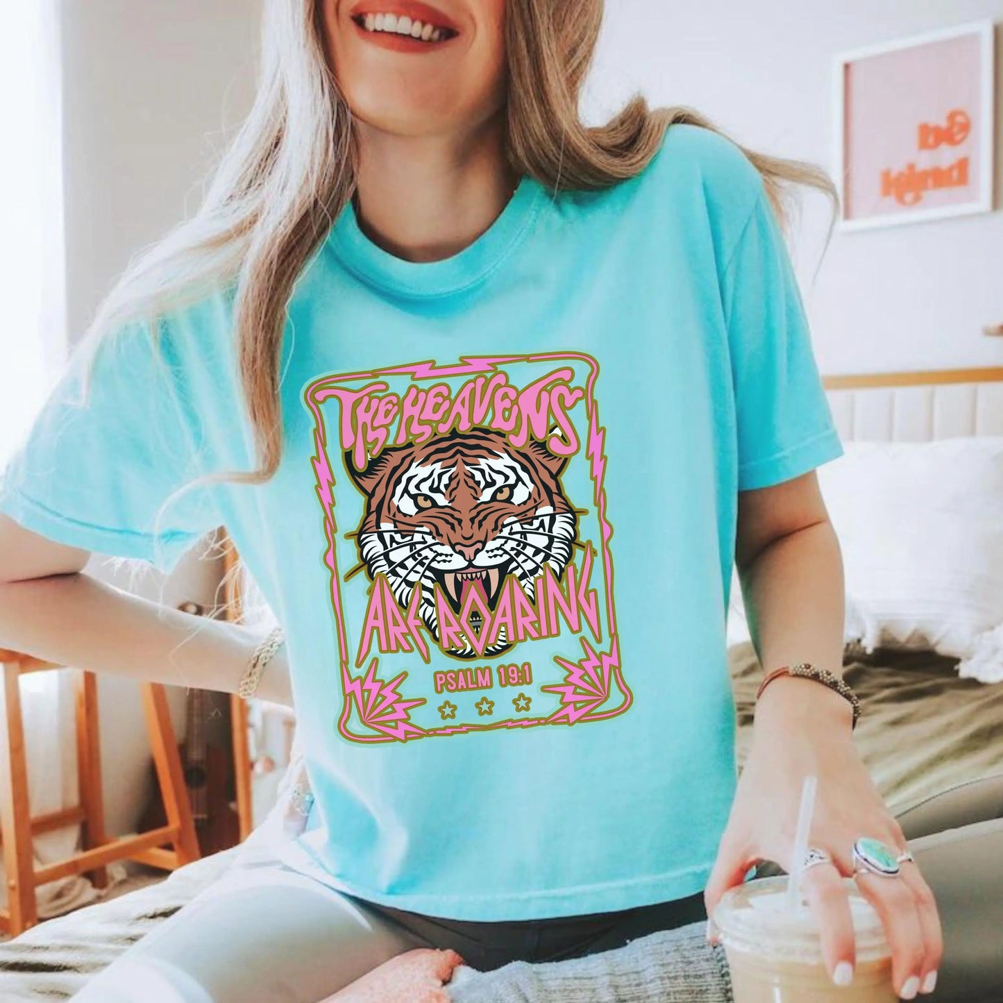 Christian Women's Boxy Tee, Tiger Art Crop Top, Heavens Are Roaring Shirt, Inspirational Graphic T-Shirt, Religious Women's Top