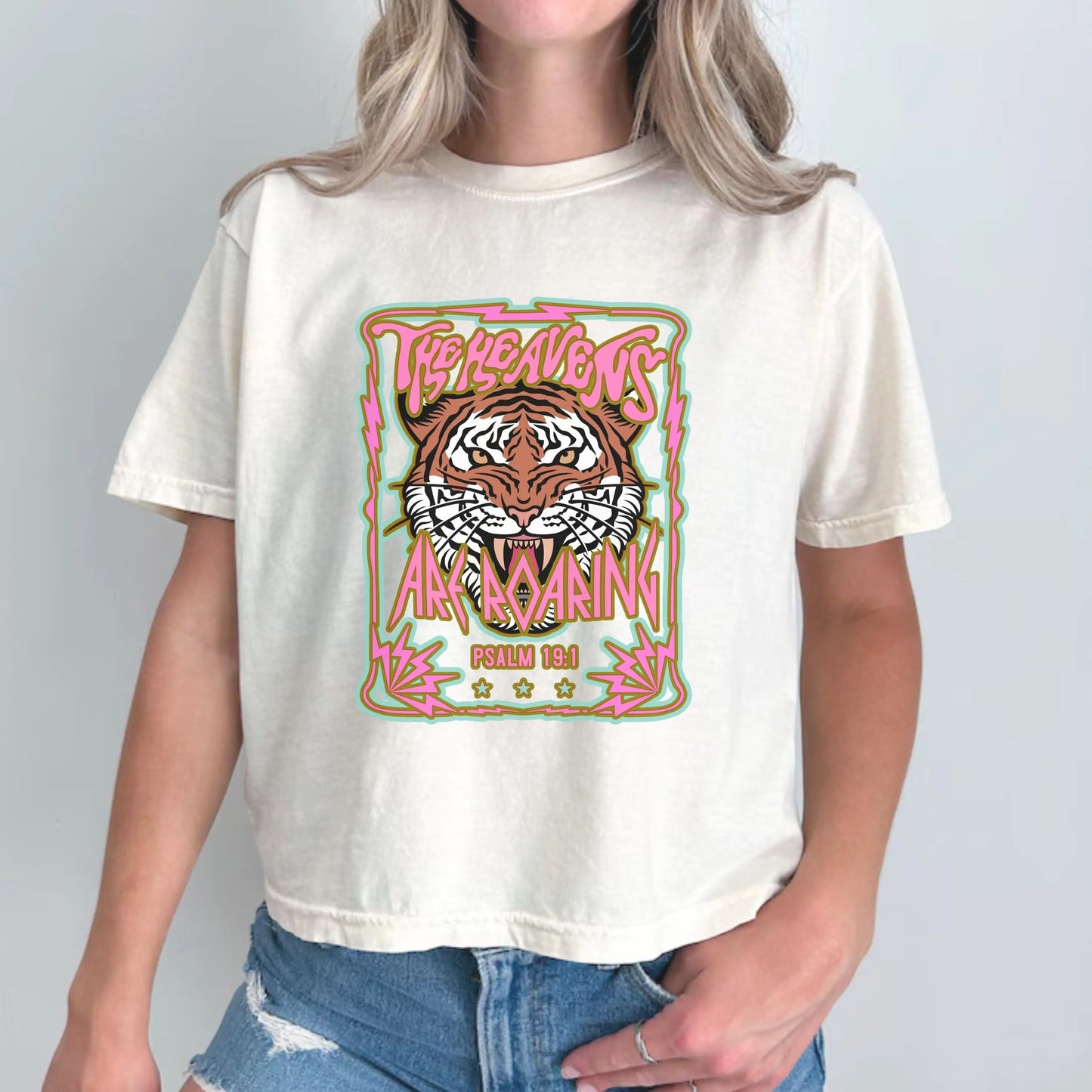 Christian Women's Boxy Tee, Tiger Art Crop Top, Heavens Are Roaring Shirt, Inspirational Graphic T-Shirt, Religious Women's Top