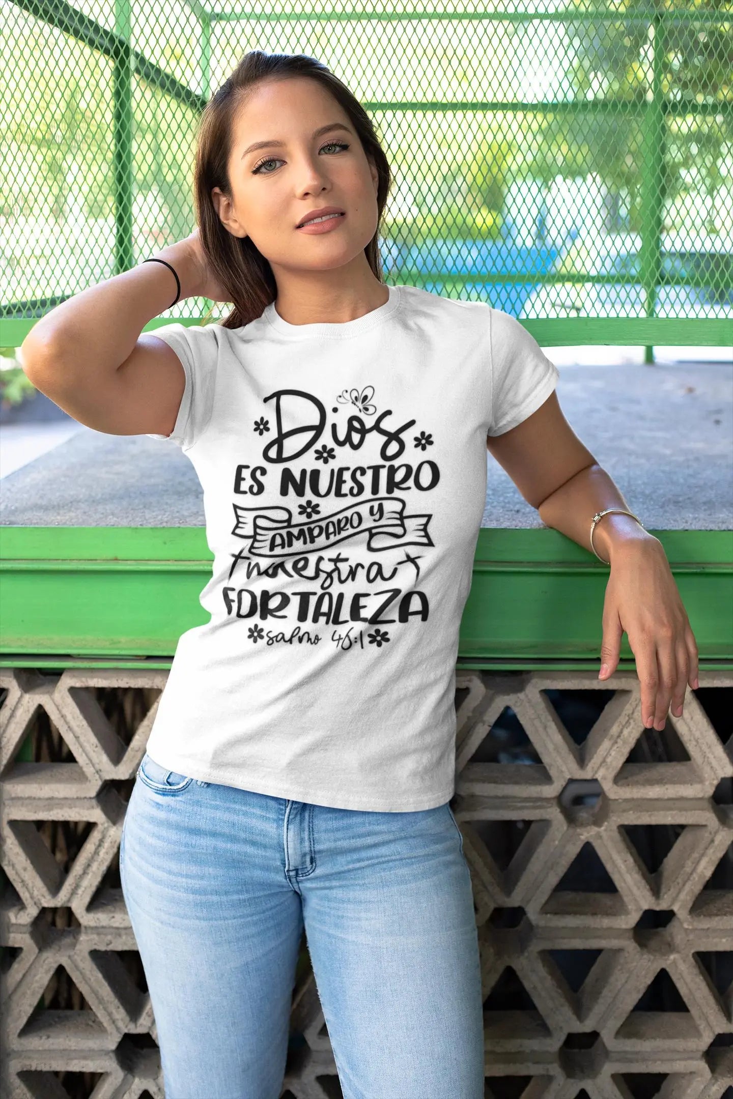 Spanish Christian Tee Shirt, Latin Christian T-Shirt, Spanish Faith gift, Spanish Christian Apparel, Hispanic church tee, Latin mom gift