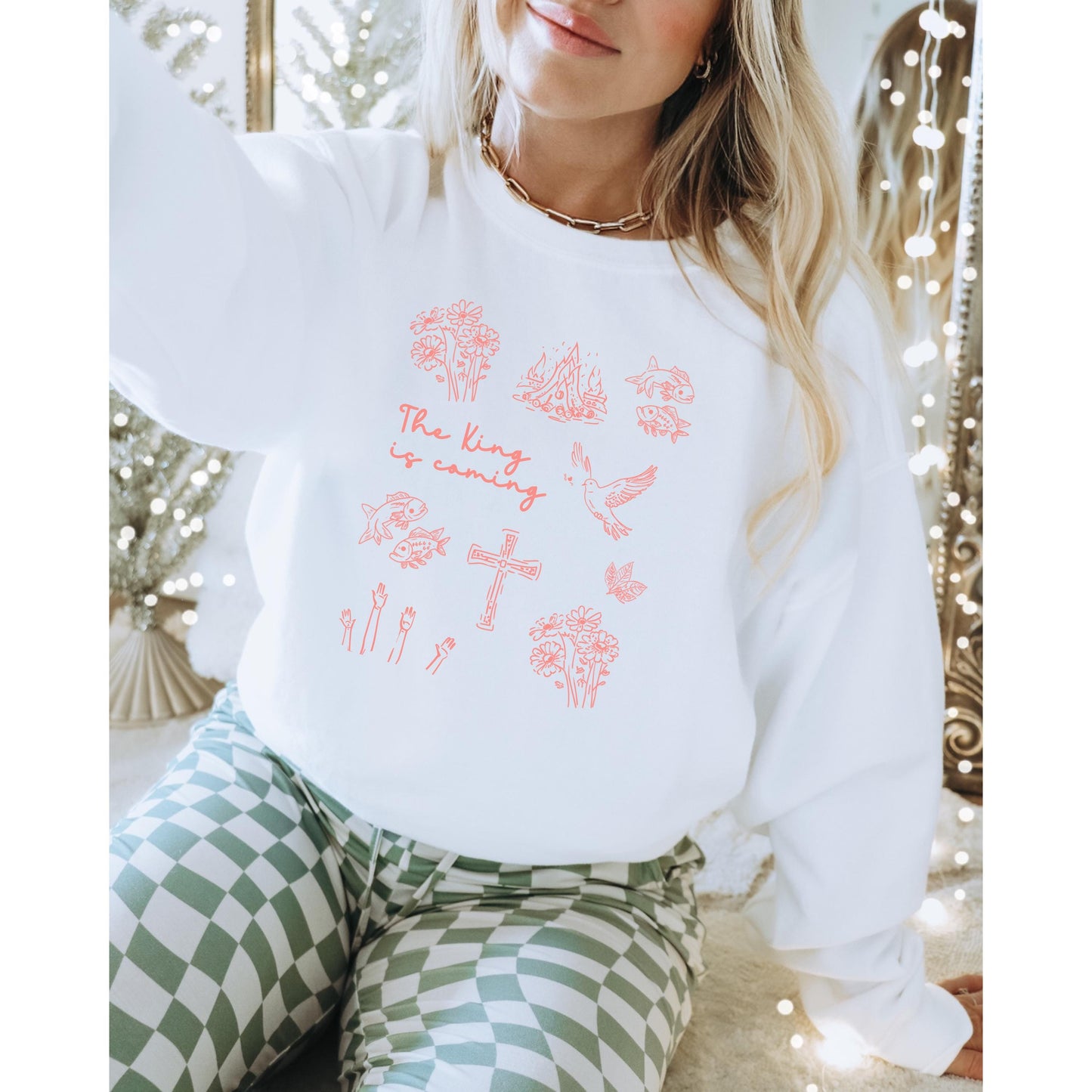 The King Is Coming Sweatshirt, Women’s Christian Sweatshirt, Faith Based Crewneck