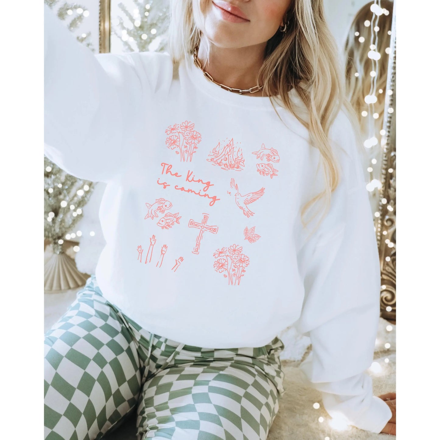The King Is Coming Sweatshirt, Women’s Christian Sweatshirt, Faith Based Crewneck