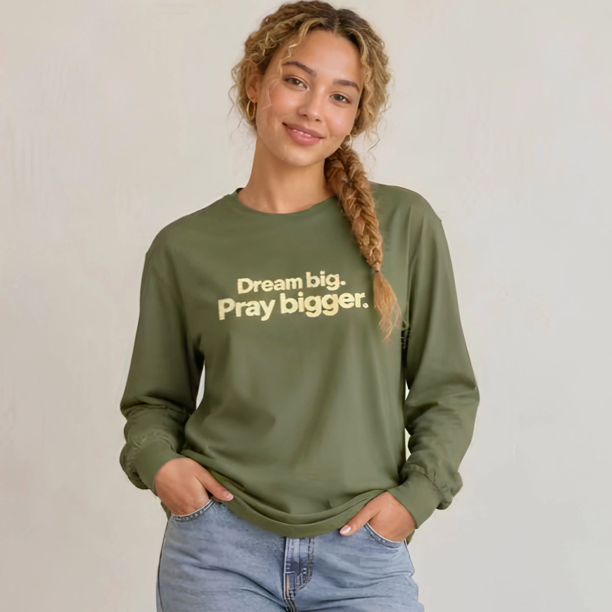 "Dream Big Pray Bigger" Comfort Colors