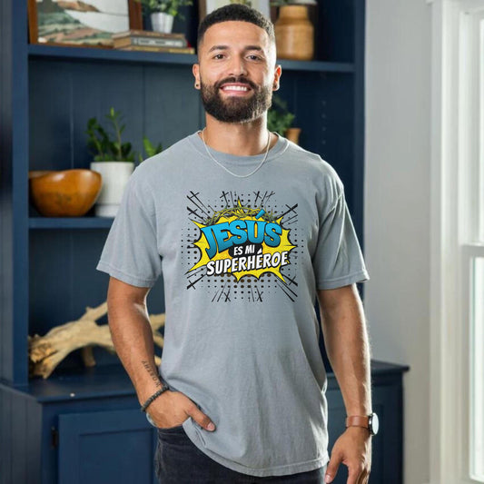 Jesus es mi Superhéroe T-shirt, Spanish Christian shirt, latino shirt Christian, Spanish Bible Verse Shirt, camisa para Hombre Cristiano