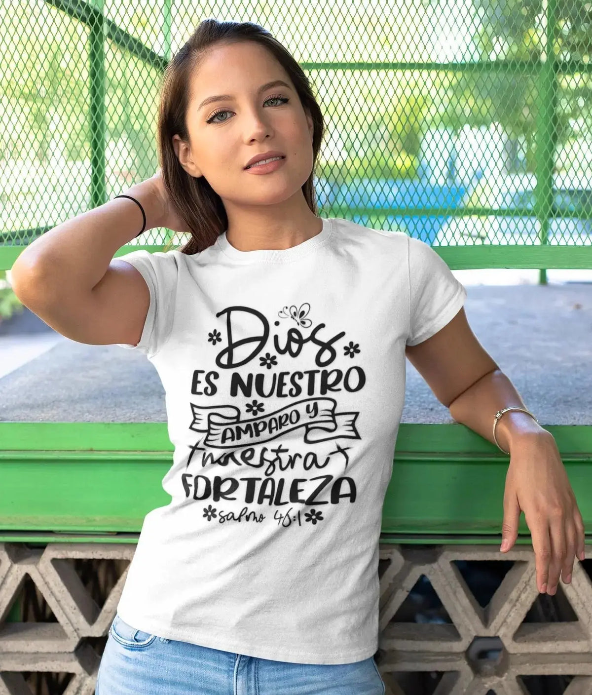 Spanish Christian Tee Shirt, Latin Christian T-Shirt, Spanish Faith gift, Spanish Christian Apparel, Hispanic church tee, Latin mom gift